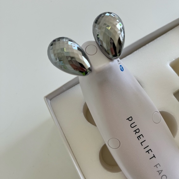 Facegym Purelift Face Sculpting Tool - Picture 6 of 6